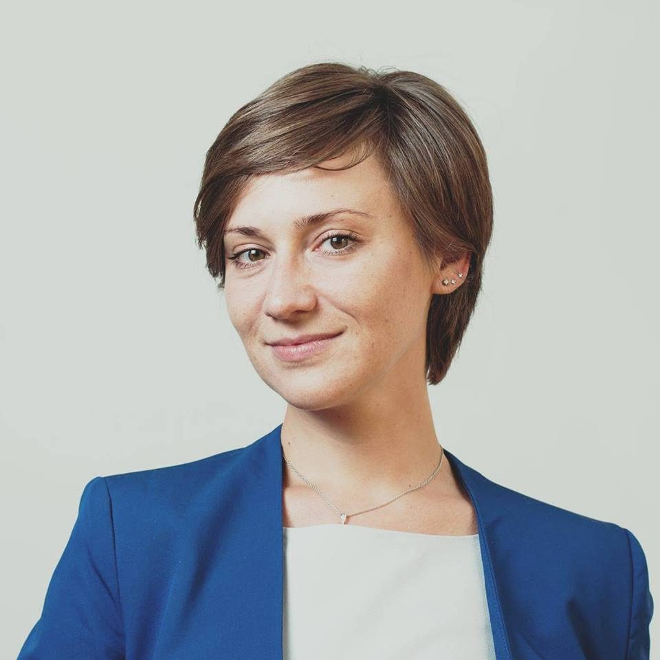 Headshot of Irina Malkova.