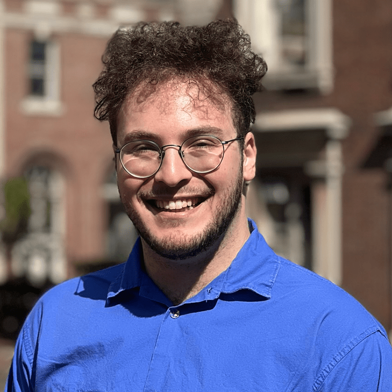 Headshot of Leo Levine